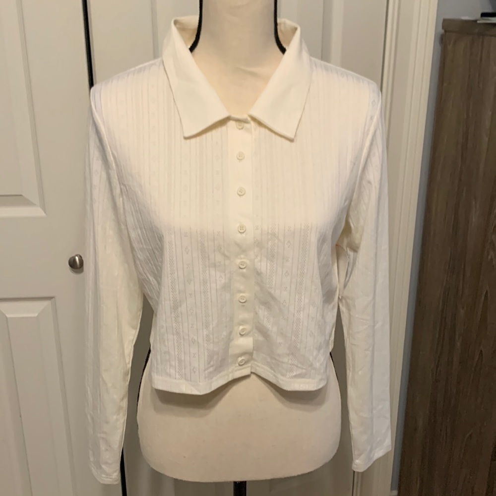 Abound Button Down Cropped Top